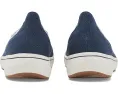 Слипоны Breezesky Air от Clarks с эластичными вставками и стелькой Cloudsteppers