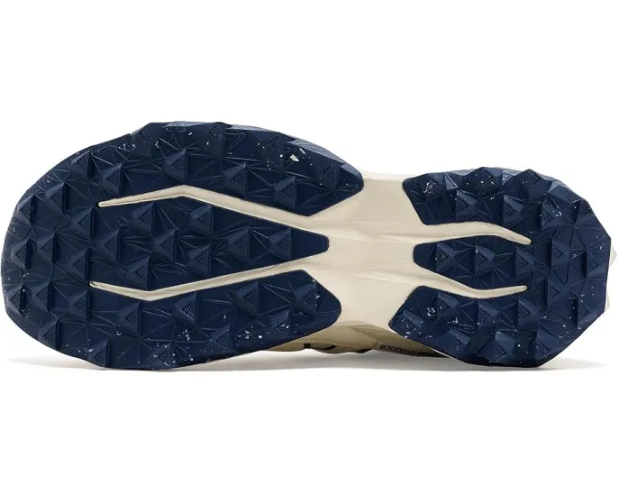 Трейловые кроссовки New Balance Tektrel с межподошвой DynaSoft и протектором AT Tread