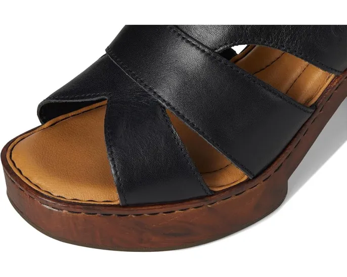 Босоножки Born Nassau на платформе с регулируемой лямкой на щиколотке