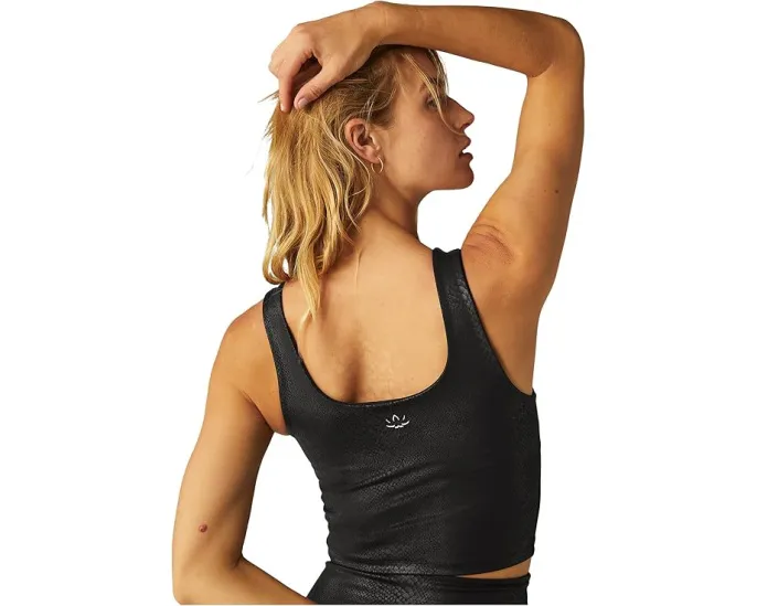 Beyond Yoga Powershine Sport+street кроп-топ с ребристой отделкой