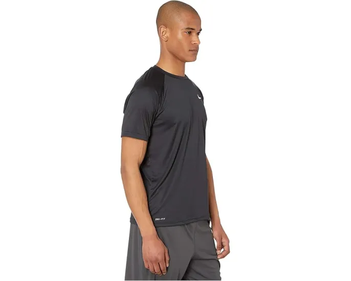 Футболка Nike Essential для плавания с коротким рукавом и защитой UPF 40+