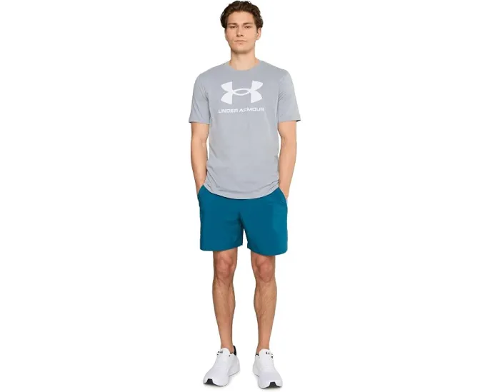 Under Armour Launch Run 7" Shorts с сетчатыми вставками