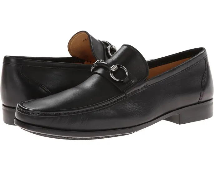 Лоферы Magnanni Blas с мокасиновым носком и металлической фурнитурой