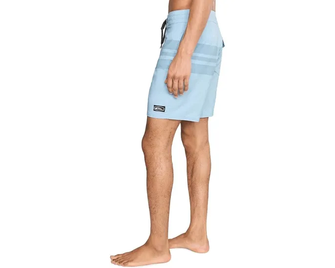 Шорты для серфинга Quiksilver Surfsilk Street-Trunk 18 из переработанного полиэстера