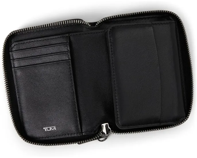 Кошелек на молнии Tumi Tri Fold Zip Around с многочисленными отделениями
