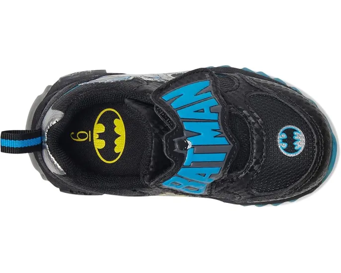 Светящиеся кроссовки Batman для малышей и детей с подсветкой и супинатором