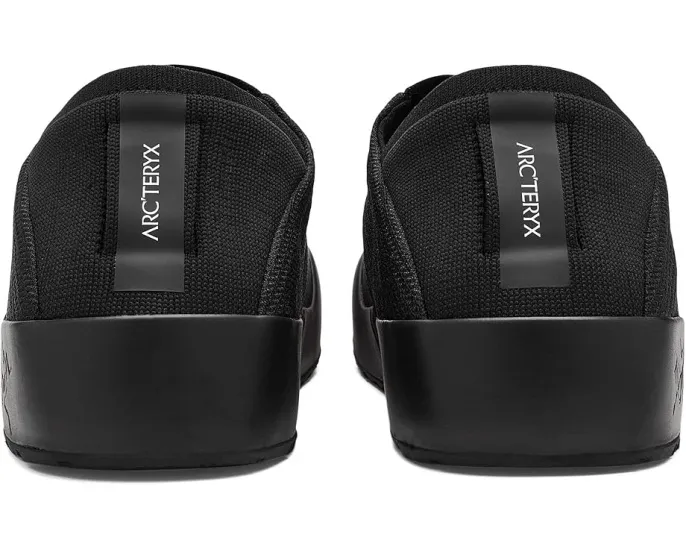Треккинговые ботинки Arc'teryx Kragg с мембраной GORE-TEX и подошвой Vibram