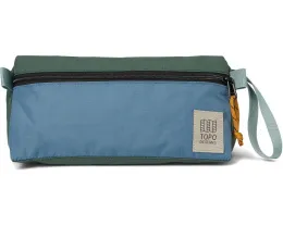 Дорожная косметичка Topo Designs Dopp Kit с треугольной формой и прочной молнией