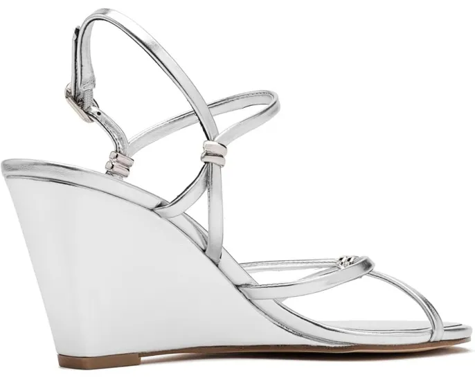 Босоножки Nine West Devva на танкетке с регулируемым ремешком на щиколотке