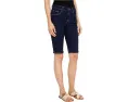 Шорты Bermuda классической длины с пятью карманами от Levi's Womens