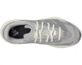 Кроссовки Adidas Lightblaze с текстильным верхом