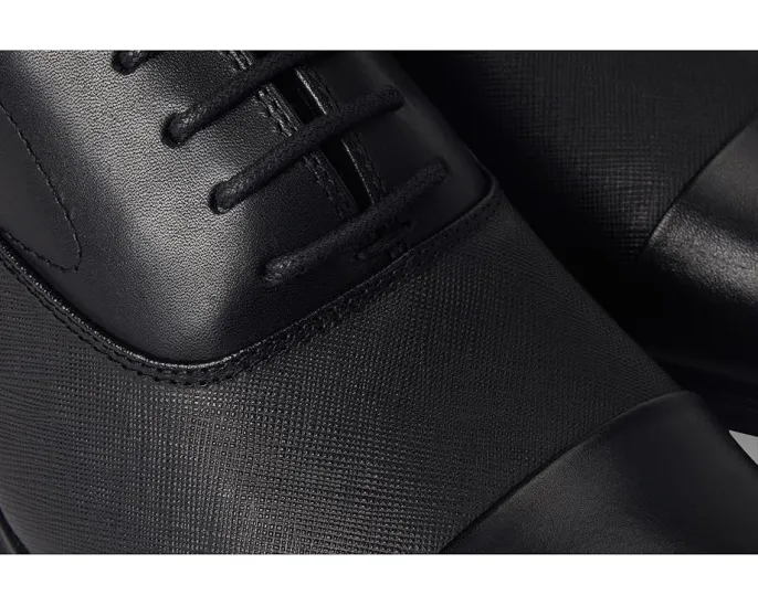 Туфли-лоферы Drew от Calvin Klein с классическим мыском и кожаной отделкой