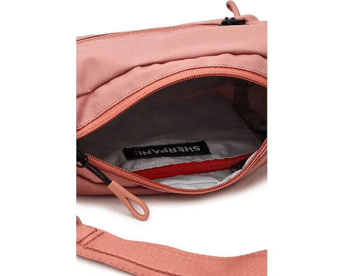 Мини-сумка Skye Mini Handbag с регулируемым ремнем от Sherpani