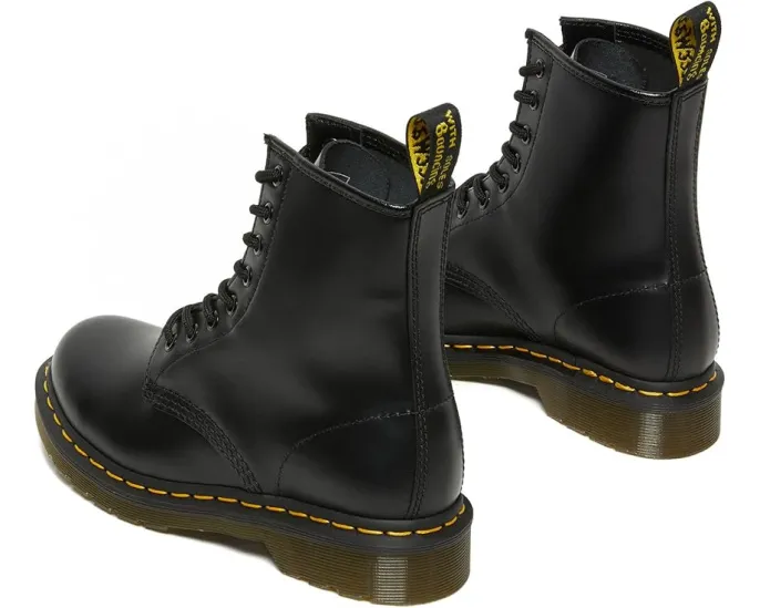 Женские ботинки Dr. Martens 1460 на шнуровке из гладкой кожи