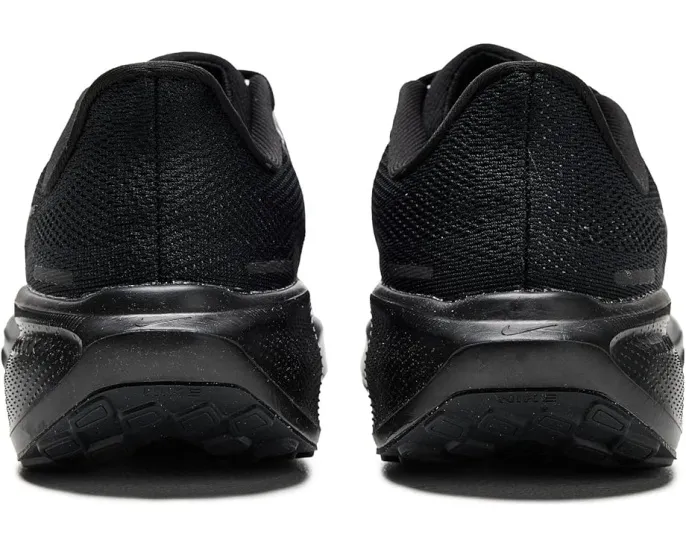 Nike Pegasus 41 с технологией ReactX и двойными блоками Zoom Air