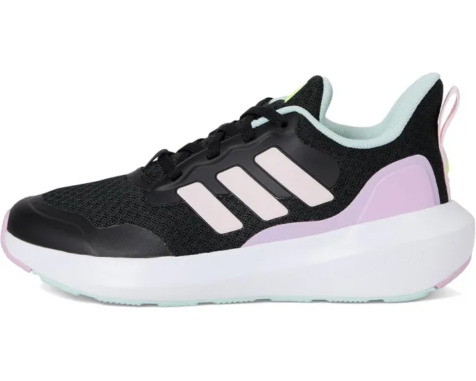 Кроссовки Adidas FortaRun 2.0 с амортизацией Cloudfoam и переработанными материалами