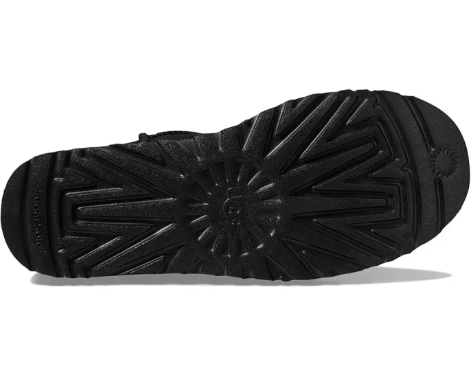 Угги UGG Classic Ultra Mini на водонепроницаемой подошве