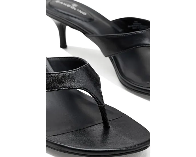 Сандалии Bandolino Ammer на тонком каблуке с открытым миндалевидным носком