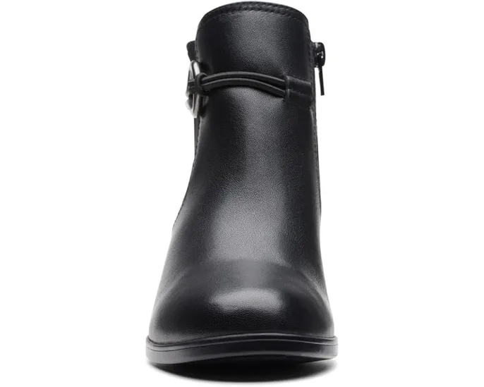 Ботильоны Clarks Emily2 Kaylie на устойчивом каблуке с застежкой-молнией