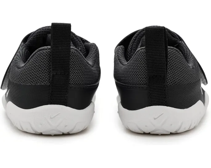 Кроссовки Nike Kids Swoosh 1 Essential с широким мыском