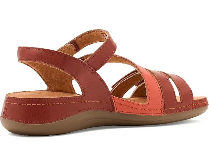 Повседневные сандалии Clarks Cecily Mix из гладкой кожи с мягкой амортизацией