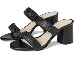 Сандалии Vidda с гофрированными ремешками от Journee Collection