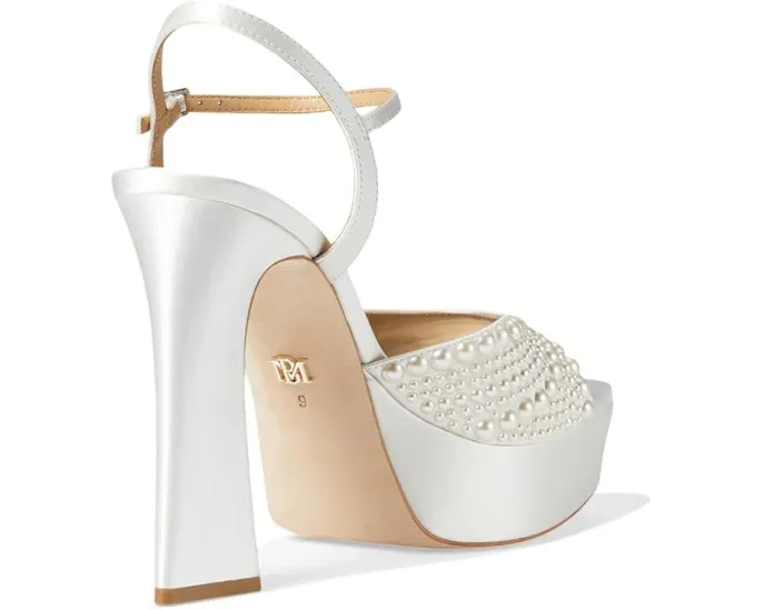 Босоножки Badgley Mischka Bryleigh на платформе с жемчужным декором