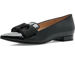 Лоферы Bandolino Auggie с острым носком и бантом на подошве из резины