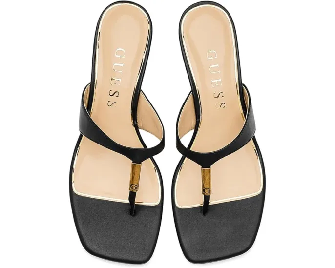 Сандалии-вьетнамки GUESS Yaiza с квадратным носком и квадратным каблуком