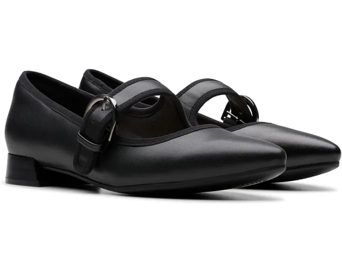 Туфли Clarks Natalyn May с острым носком на квадратном каблуке и пряжкой