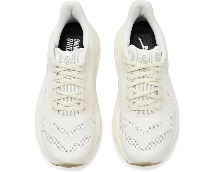 Беговые кроссовки Mizuno Wave Horizon 9 с двойной амортизацией Enerzy для контроля пронации