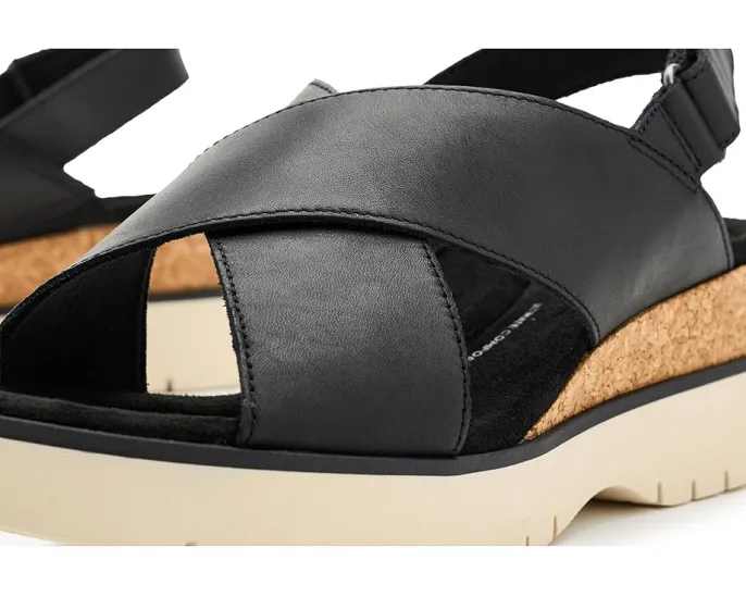 Сандалии Diaz Cross Clarks на среднем клине с мягкой кожей и регулируемым задним ремешком