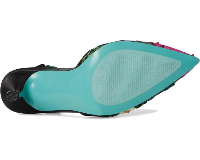 Туфли лодочки Blue by Betsey Johnson April Pump с вышивкой цветка