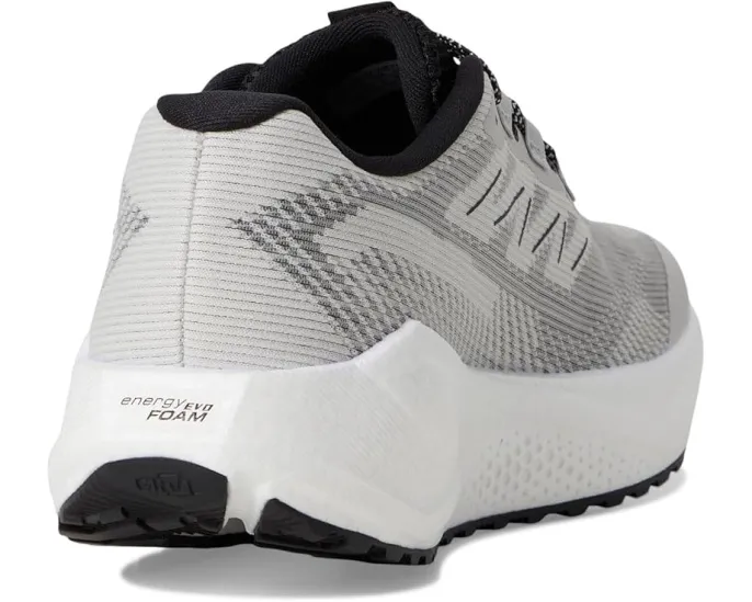 Беговые кроссовки Salomon Aero Blaze для любой местности с пеной energyFOAM