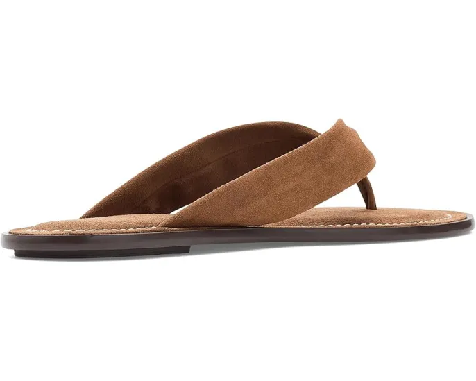 Сандалии Bernardo Salt из замши с ремешком между пальцев