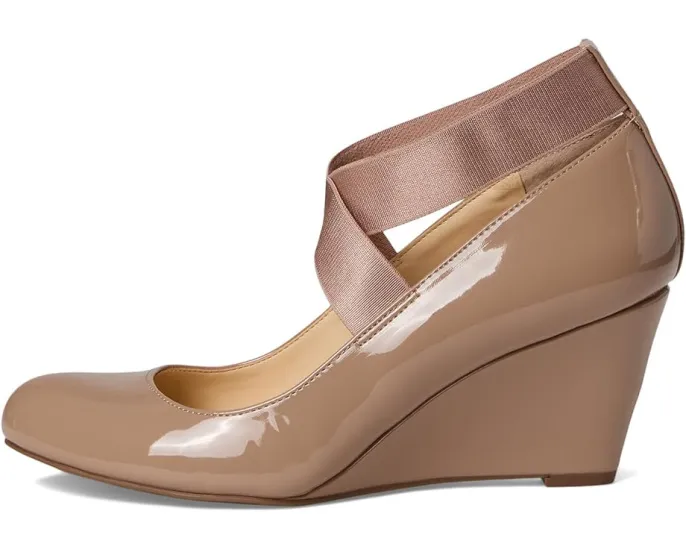 Туфли-лодочки Jessica Simpson Saedra на платформе с миндалевидным носком
