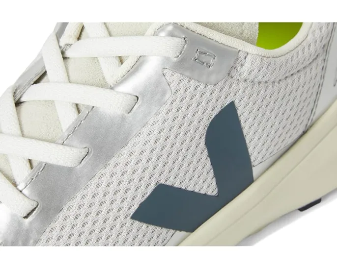 VEJA Детские кроссовки Small Canary Light Alveomesh на эластичной панели