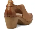 Клоги Dansko Sassy с регулируемой пряжкой и технологией Natural Arch