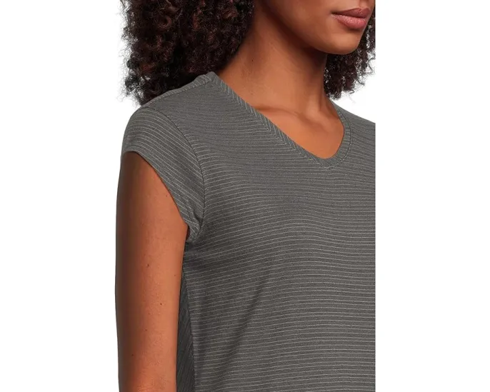 Футболка Royal Robbins Vacationer V-Neck Short Sleeve из смесовой ткани