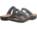 Сандалии Laurieann Cove с открытым носком и детализированными ремешками Clarks