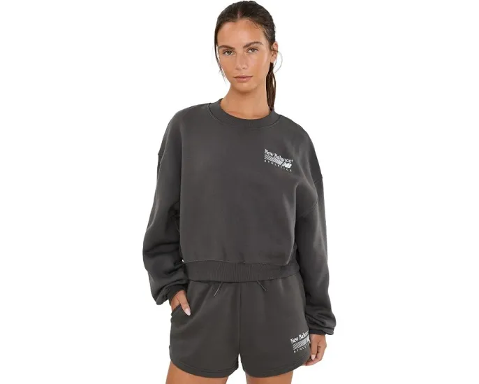 Флисовая кофта Trackside Fleece Crew New Balance черный оверсайз