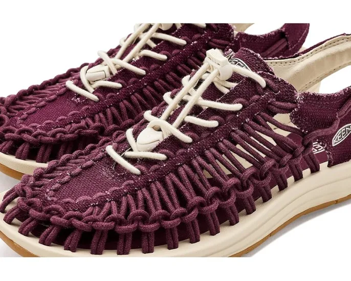 Сандалии KEEN Uneek Canvas с поддержкой свода стопы и шнуровкой