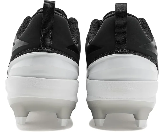 Софтбольные бутсы New Balance Fuse V5 Molded с литой подошвой для игры на любом покрытии