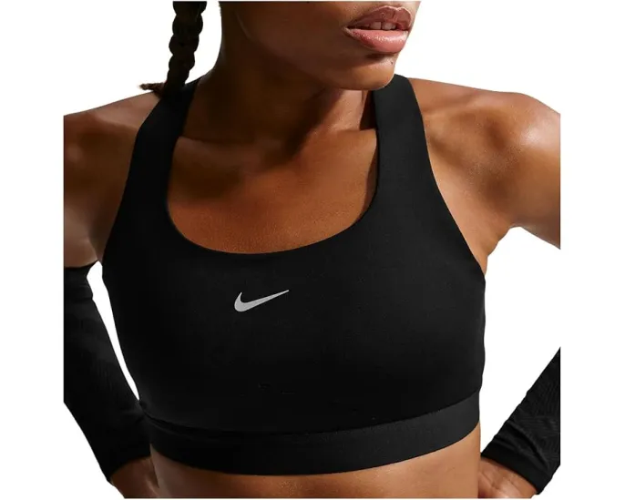 Спортивный бюстгальтер Nike Swift с высокой поддержкой и мягкими чашками