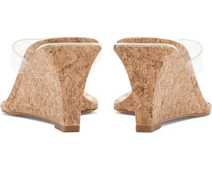 Сандалии-вьетнамки Cianna Thong Wedge Vince Camuto на танкетке