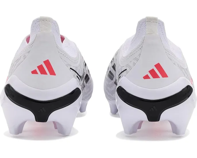 Бутсы Adidas Predator League без шнуровки для жесткого грунта