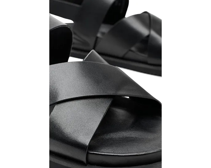 Сандалии Allen Edmonds Davenport Fisherman с несколькими ремешками и формованной стелькой