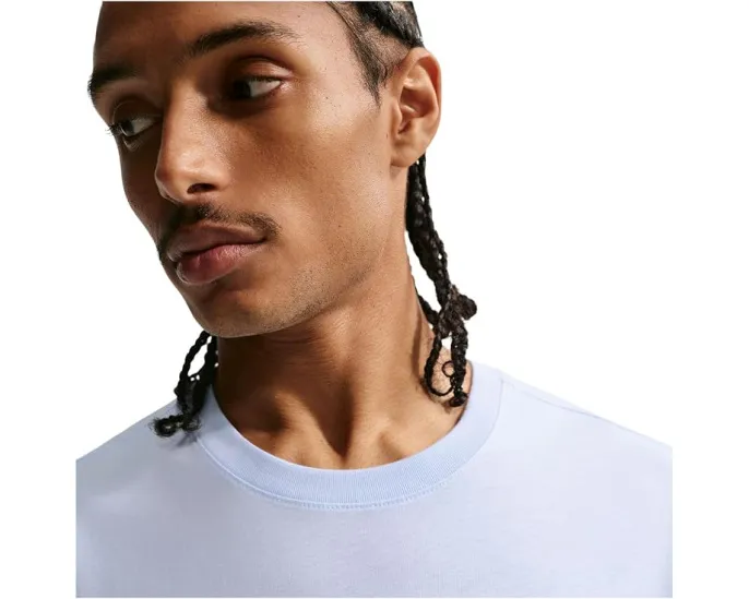 Футболка Nike Sportswear Club с вышитым логотипом Futura из 100% хлопка