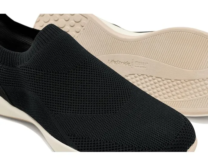 Спортивные слипоны Upbeat с технологией Air Step и вязкой