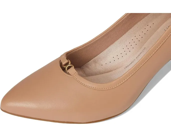 Туфли-лодочки Clarks Kataleyna West с острым носом и пеной Ultimate Comfort